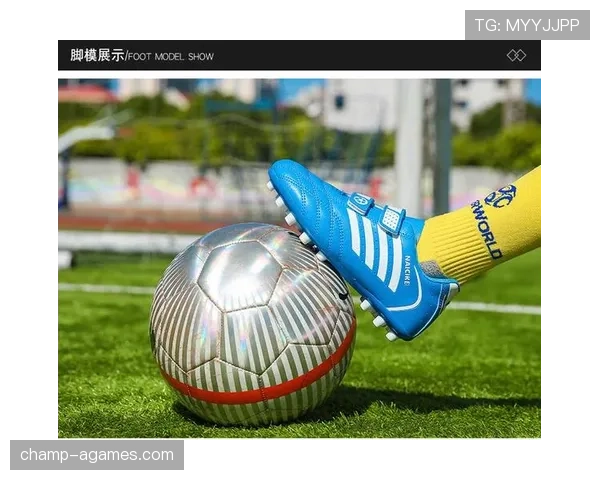 球鞋违规在足球规则中如何界定及裁判判罚标准解析