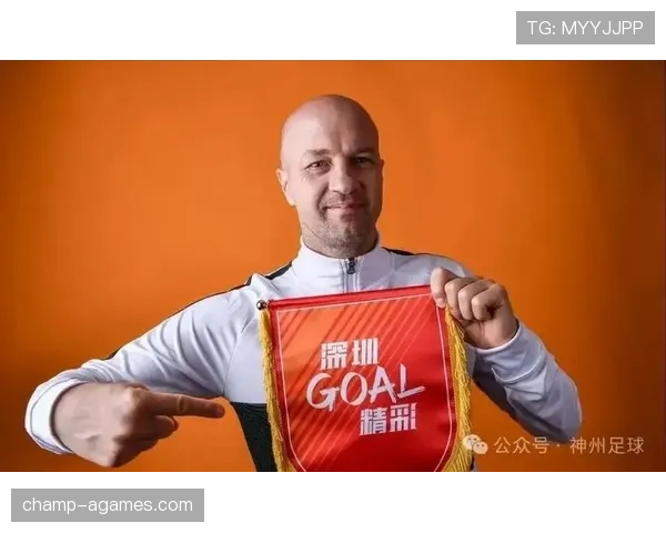 关键战接管中场直塞撕裂防线，克鲁伊夫角色回归重组织